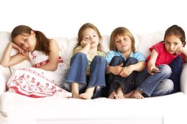 Niños aburridos